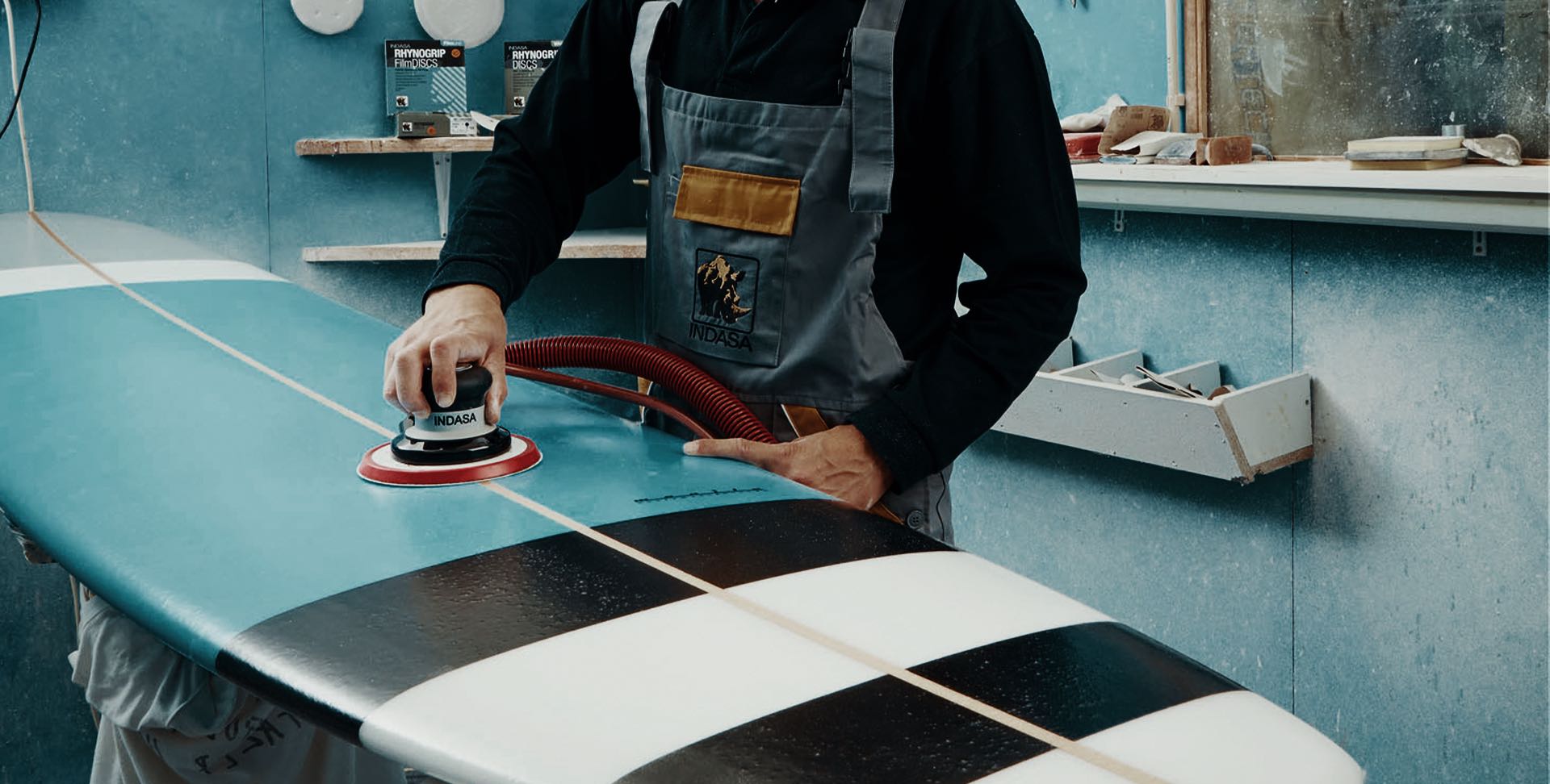 lijado de tablas de surf