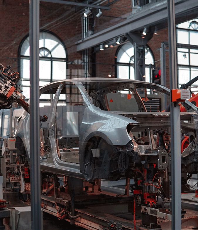 montaje de coche en fábrica